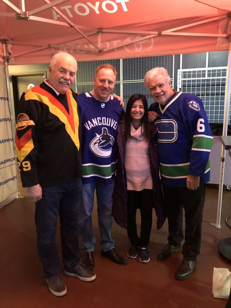 BeingKulvir's tweet photo. We are having an amazing morning at @Canucks Closed Team Practice sponsored by @ToyotaBC 💙🚗 Awesome way to spend your birthday 🎂🎉🍿hot chocolate, prize wheel &amp; meeting Alumni Jack, @CoreyHirsch &amp; Dennis &amp;!our favourite @CanucksFIN 💙 #ownerapproved #fanapproved @RogersArena https://t.co/glYNpgduij