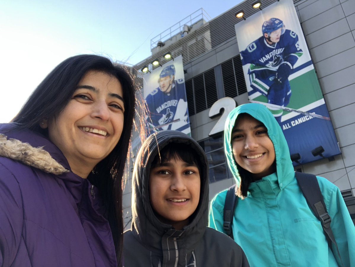 BeingKulvir's tweet photo. We are having an amazing morning at @Canucks Closed Team Practice sponsored by @ToyotaBC 💙🚗 Awesome way to spend your birthday 🎂🎉🍿hot chocolate, prize wheel &amp; meeting Alumni Jack, @CoreyHirsch &amp; Dennis &amp;!our favourite @CanucksFIN 💙 #ownerapproved #fanapproved @RogersArena https://t.co/glYNpgduij