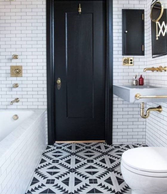 TileLines's tweet photo. Want to turn your functional surface into a memorable focal point? Consider tile with a playful geometric pattern! https://t.co/VHrvJrUiW5
#whytile #tilestyle #whytilestyle #geometric #tile #trends https://t.co/aLL6iMJ2XF