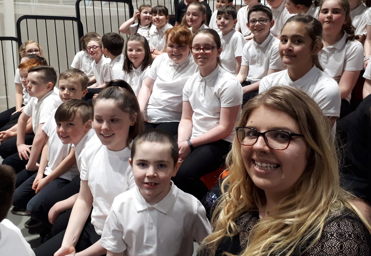 Doonbeg_NS's tweet image. Fantastic afternoon at #peaceproms19 in the UL Sports Arena. Roll on 2020! 🎷🎆😀