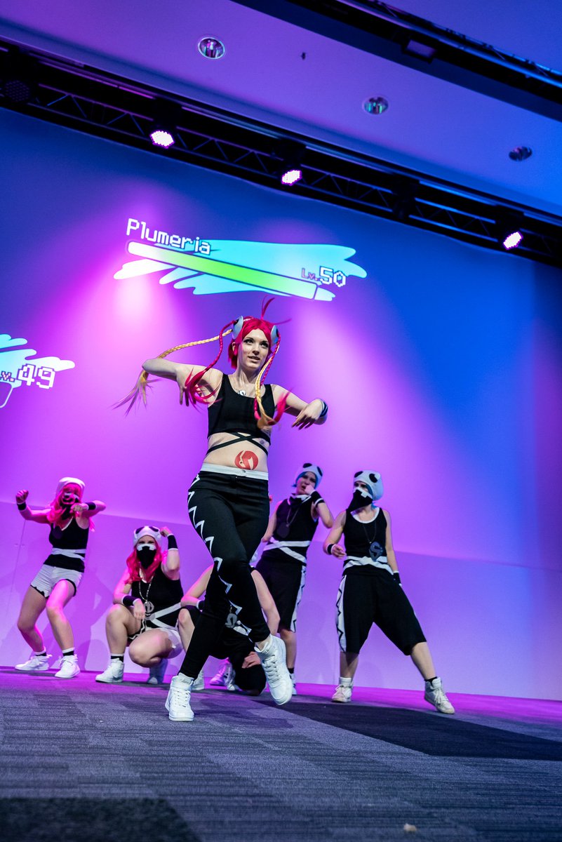 nyymix's tweet photo. Jotain #yukicon väliaikashow + treenikuvia: https://t.co/wihQ7NORAn #rintsumode https://t.co/TsAK1QpjyX