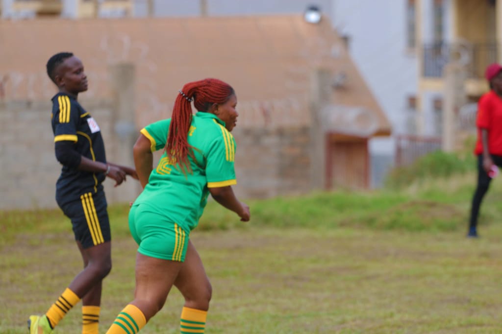 GCWR_Uganda's tweet photo. HIGHLIGHTS Of THE WOMEN SEX WORK INTER ORGANIZATION TOURNAMENT
#KickforEquality
Team #Hope
(WOPEIN, SLUM, EDWA, Kuchu Shiners Uganda and WOD)
They are all sex work led groups striving to promote rights of women sex workers in Uganda.
#AmplifySexWorkersRights
@UAFAfrica https://t.co/Z9nntS6y3o