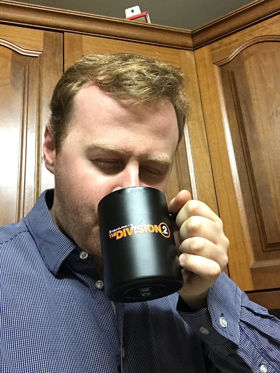 AussieKrispy's tweet image. I know there’s something coming out this week that’s really big, but I can’t remember what it is until I finish my coffee.
I wonder what it could be....

If only there was a sign...

#CantFunctionWithoutCoffee
#TheDivision2
#NotLongToGoNow
#SeeYouInDC