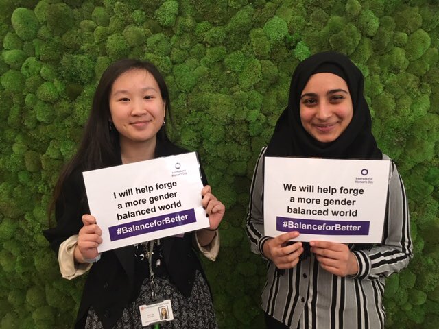 VioletWalker13's tweet image. More photos of @qegsbarnet @QEGirls6thForm celebrating International Women’s Day 2019 on Friday 8 March. Attending ASGS Student Leadership Conference #BalancedForBetter at Ernst &amp;amp; Young, Canary Wharf. See March Newsletter @qegsbarnet for more details