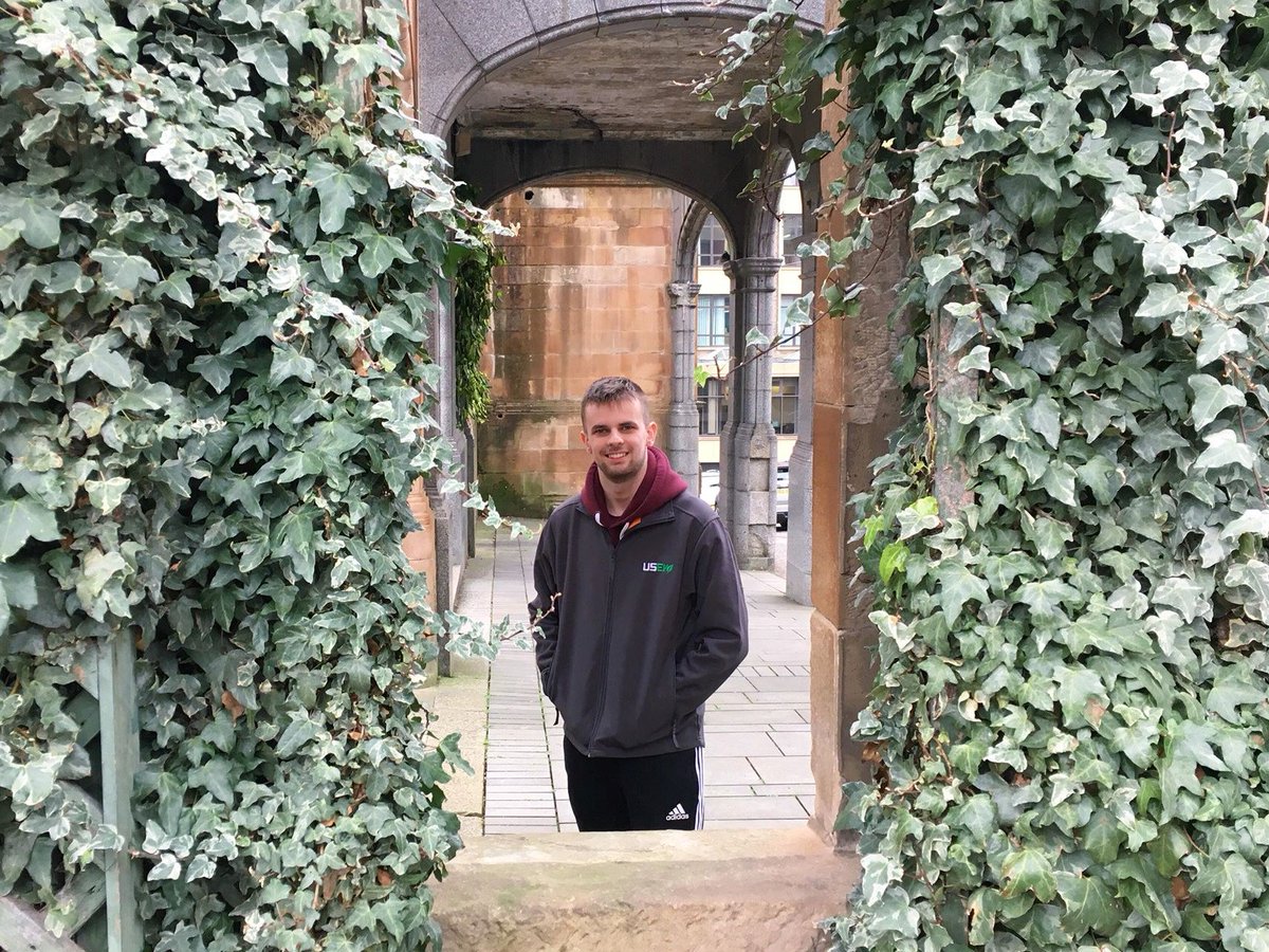 USEV_strath's tweet photo. Kris from our marketing team modelling our newly designed uniform
#shellecomarathon #roadtosem #USEV #shell #ecomarathon #eco #vehicle #electric #ev #ecovehicle #strathlife #engineering #manufacturinguk #softshell #strathclydeuniversity https://t.co/r1fR8u52Va