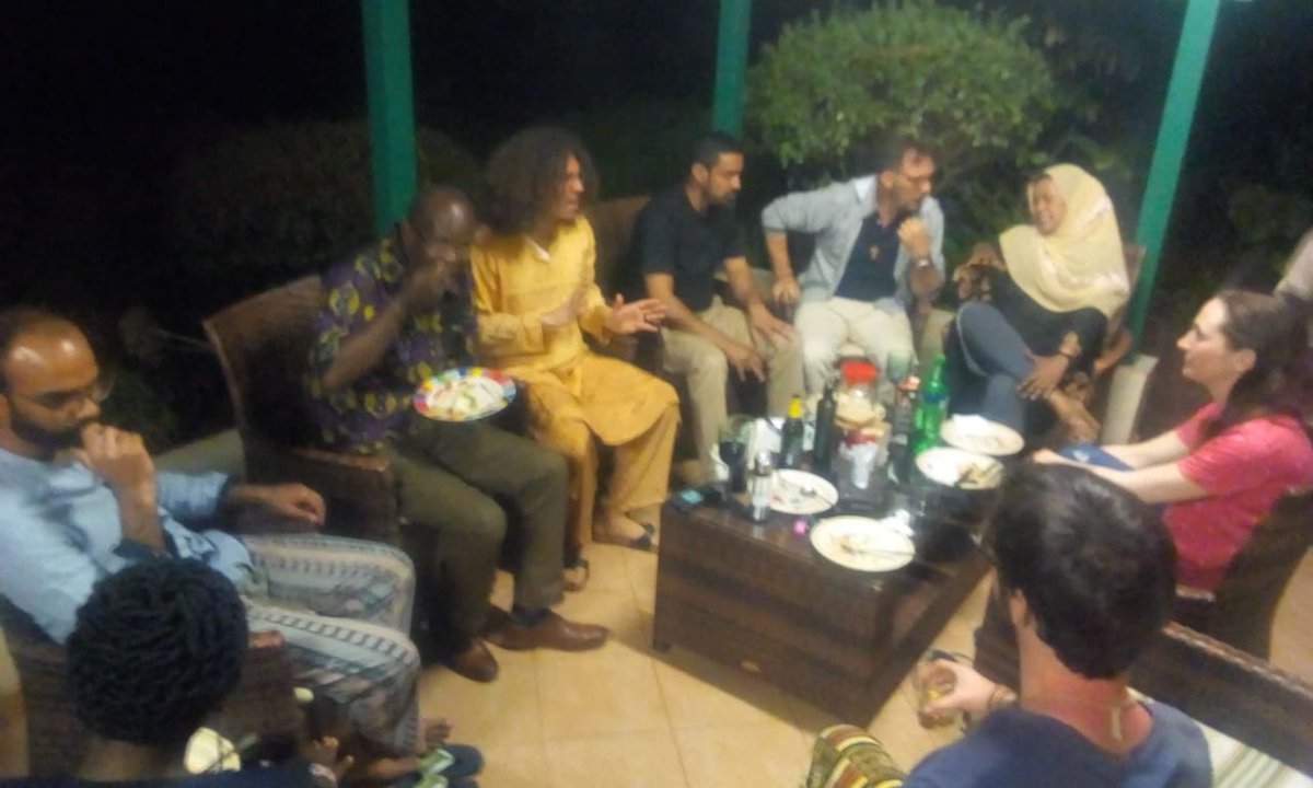 R4Auk's tweet photo. Sunday night and the team are relaxing and planning the next busy week @PurvisDanny @MichaelStarke57 @thelouisemerick #MissionKenya #Nairobi https://t.co/W5Uj5Fmqjp