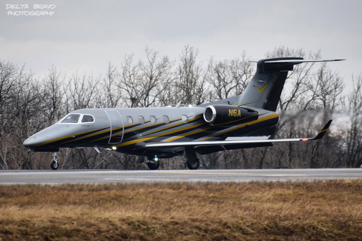 Stellar paint job on this privately owned @embraer #Phenom300 (N6A) that swung through @BUFAirport earlier today