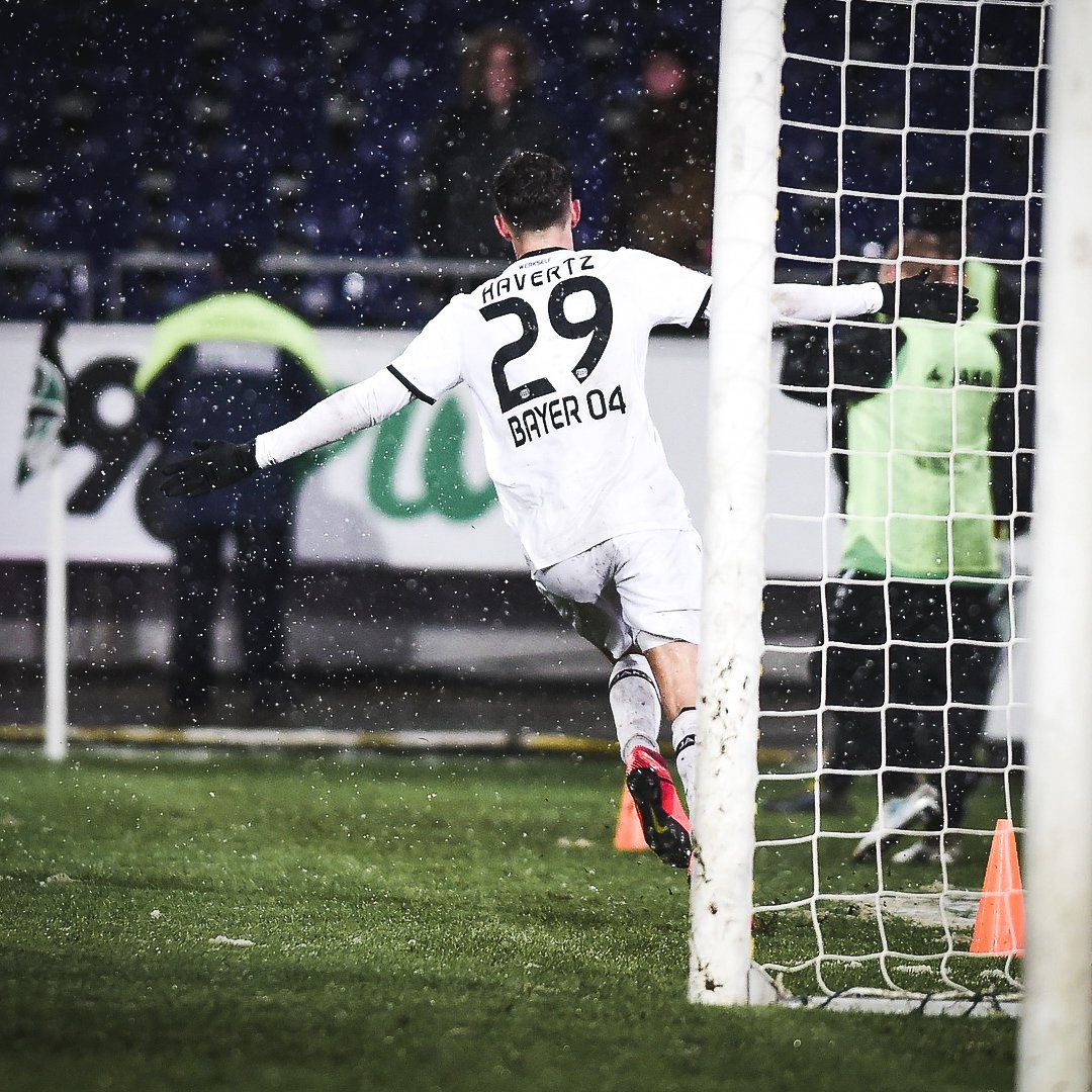 kaihavertz29's tweet photo. Won the snowball fight! ☃️☄️ #lvl29 https://t.co/lQgprpzezs
