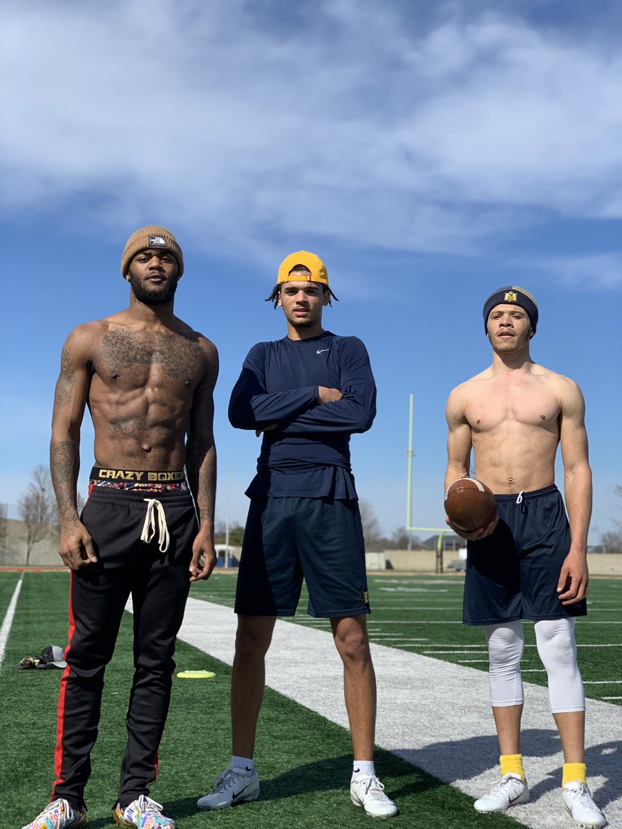 iamDG7's tweet photo. Bosses Run it Up‼️ https://t.co/t1wntvNmiD