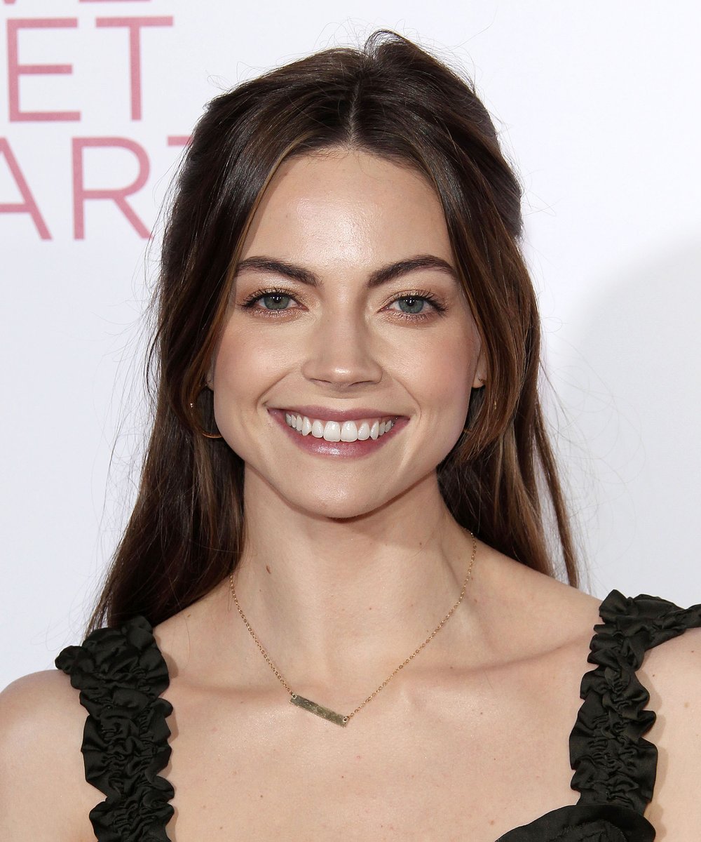 29+ Amazing Photos of Caitlin Carver - Swanty Gallery