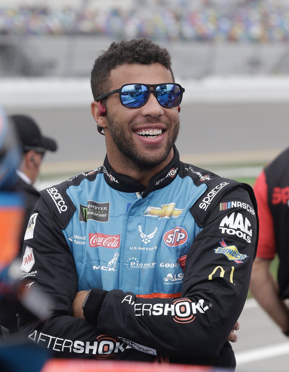 LEGACYMotorClub's tweet image. Who’s ready for another Lap 43 @AfterShokz GIVEAWAY?!

To enter, simply RT and FOLLOW @AfterShokz. A winner will be chosen on 3/14 and will be contacted by DM for info. US only. @AfterShokz #Aftershokz #BeOpen