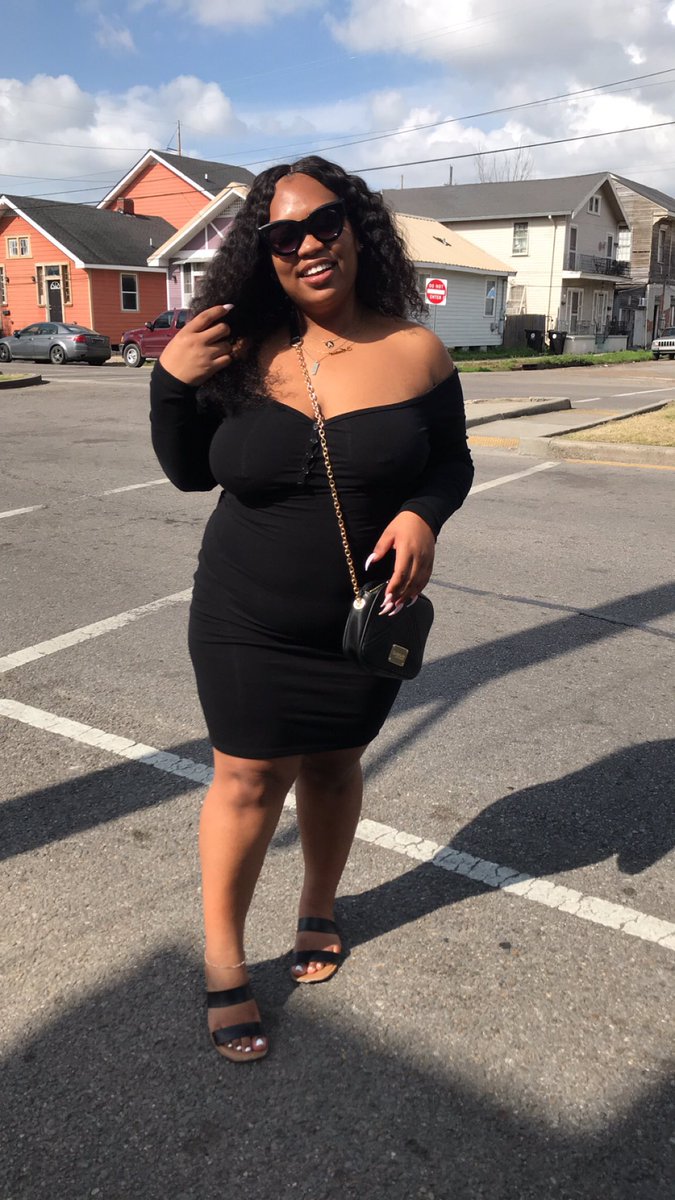 _Rissssssaaa's tweet photo. My Season♓️🖤 https://t.co/mdXr421ltB