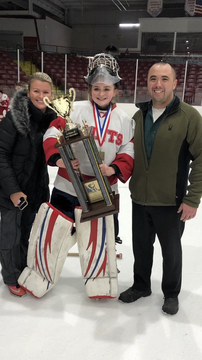 Piku_Worldpro's tweet photo. Maddie Stockwell (SCS Saints Bantam A Boys), 2019 District Campion.

Wearing "Re-Conditioined" Pro Return Pads from CJ Motte.

Private Goalie Lesson, Custom Equipment  313-610-7700 https://t.co/ylkkM79hY5