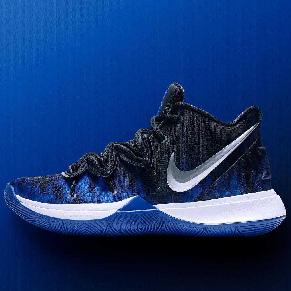 kyrie 5 duke foot locker