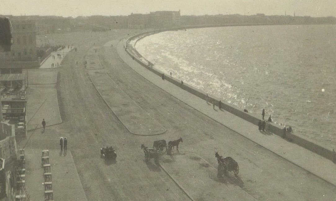 مصر التى لم ترها اعيننا عروس البحر المتوسط مدينه الاسكندرية عام ١٩١٤
#سأدعم_سياحة_مصر 
#القاهرة_مع_ابو_لين