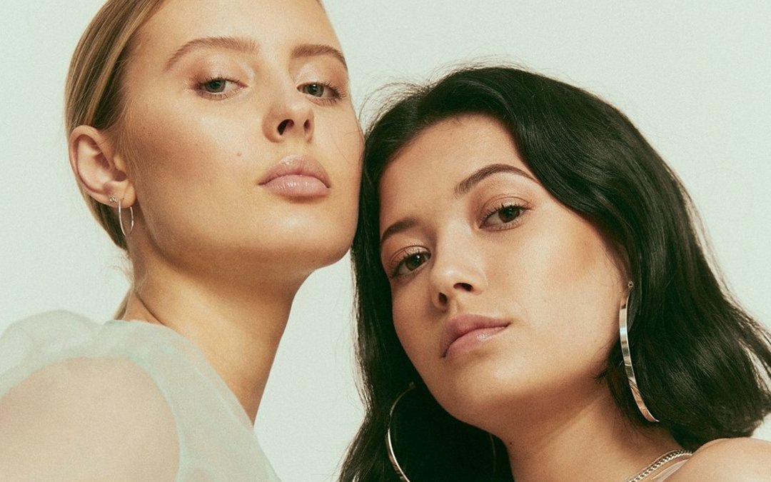 Let’s Hear It For The…GIRLS: wp.me/p2iymy-kvO

A gender-based series showcasing some very talented solo humans!

feat: May Lyn, <a href="/baltimoreishere/">BALTIMÖRE</a> &amp; <a href="/ChinaRosesMusic/">China Roses</a>, <a href="/mayabsound/">maya b</a>, <a href="/lennixxduo/">Lennixx</a>