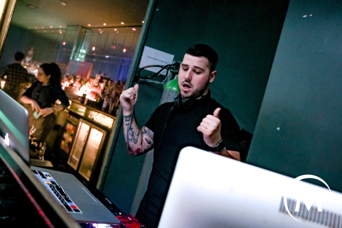 ModeCardiff's tweet image. 📸 The photos from Tuesday night at @RevsBarCardiff are now online!

Head over to Facebook now to see the full album!

👉 facebook.com/ModeCardiff