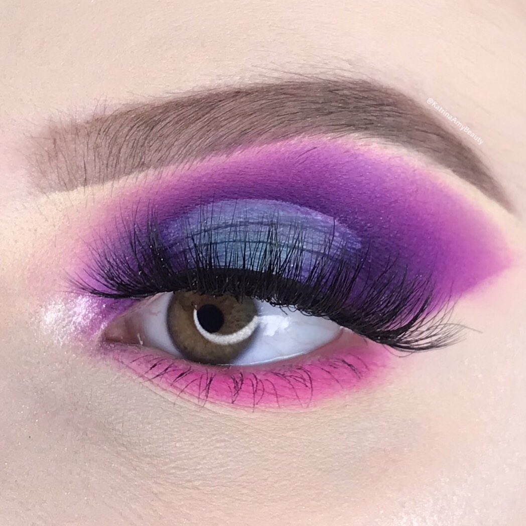 KatrinaAmyBeaut's tweet photo. Riviera inspired look! I would love to try the real palette!

I hope you like it @norvina1 

You’re my inspiration and I hope you consider me xxx

https://t.co/mqCDxiGt1A

Xxx

💜💜💜💜 https://t.co/eC2j2ztzHu