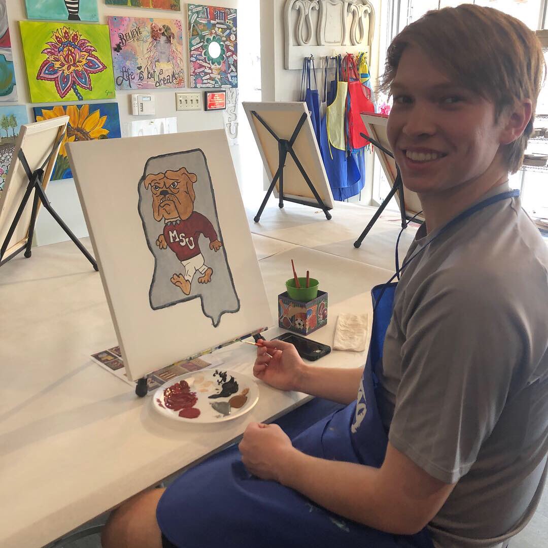 MaroonVolunteer's tweet image. Day 1 of the MS Delta Alternative Spring Break. The trip started with a visit to Robert Johnson’s grave at Little Zion Church, next the historic Bryant’s Grocery, where they reflected on the story of Emmett Till. Later, we had fun at Painting with Friends in Greenwood. #msdelta