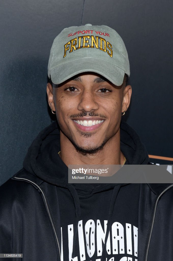 Onlykeithpowers's tweet photo. 3/9 Keith Powers attends Grand Opening Of Shaquille's https://t.co/nD6poZc0N2
