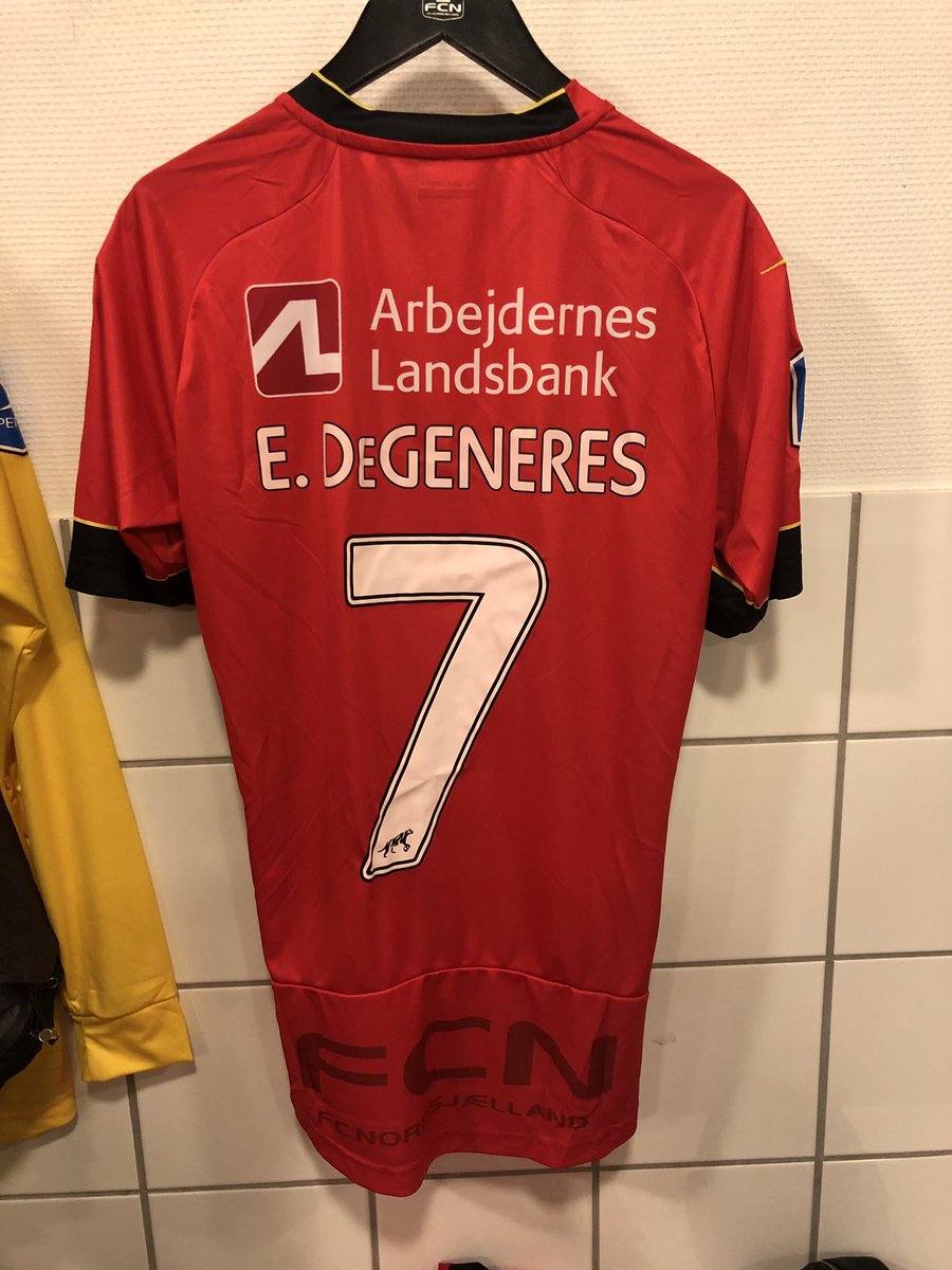 Today we celebrated our female idols  during our home game against FCK in connection with international women’s day 🙏🏻 and I’m very proud and honored to wear this shirt during the game. #teamellen <a href="/TheEllenShow/">The Ellen Show</a>