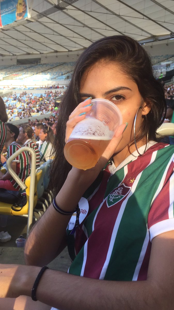 luaalv3s's tweet image. TRICOLOR, MINHA PAIXÃO 
TE LEVAREI NO PEITO DESDE O BERÇO ATÉ O CAIXÃO ❤️💚