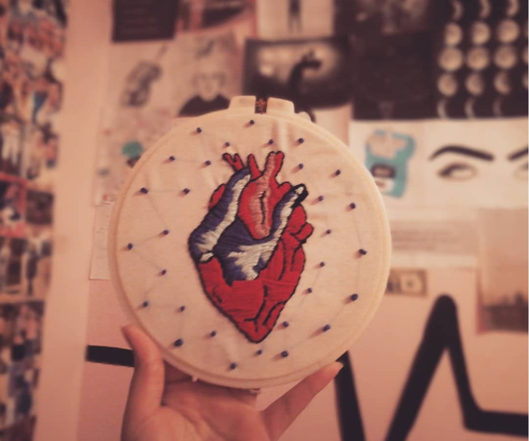 Nagham_Siam's tweet photo. You are safe in my heart and
My heart will go on and on.. https://t.co/ec13XkZlzp