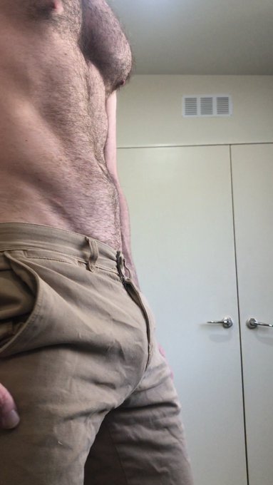 Monday for me, Sunday for you? Let&rsquo;s chill https://t.co/Komr2FJss5&hellip;  @chaturbate @MaleCams2  @MaleCams<a href="/tag/nsfw"class="tags"><span>#nsfw</span></a><a href="/tag/manbutt"class="tags"><span>#manbutt</span></a><a href="/tag/bulge"class="tags"><span>#bulge</span></a><a href="/tag/camguy"class="tags"><span>#camguy</span></a>