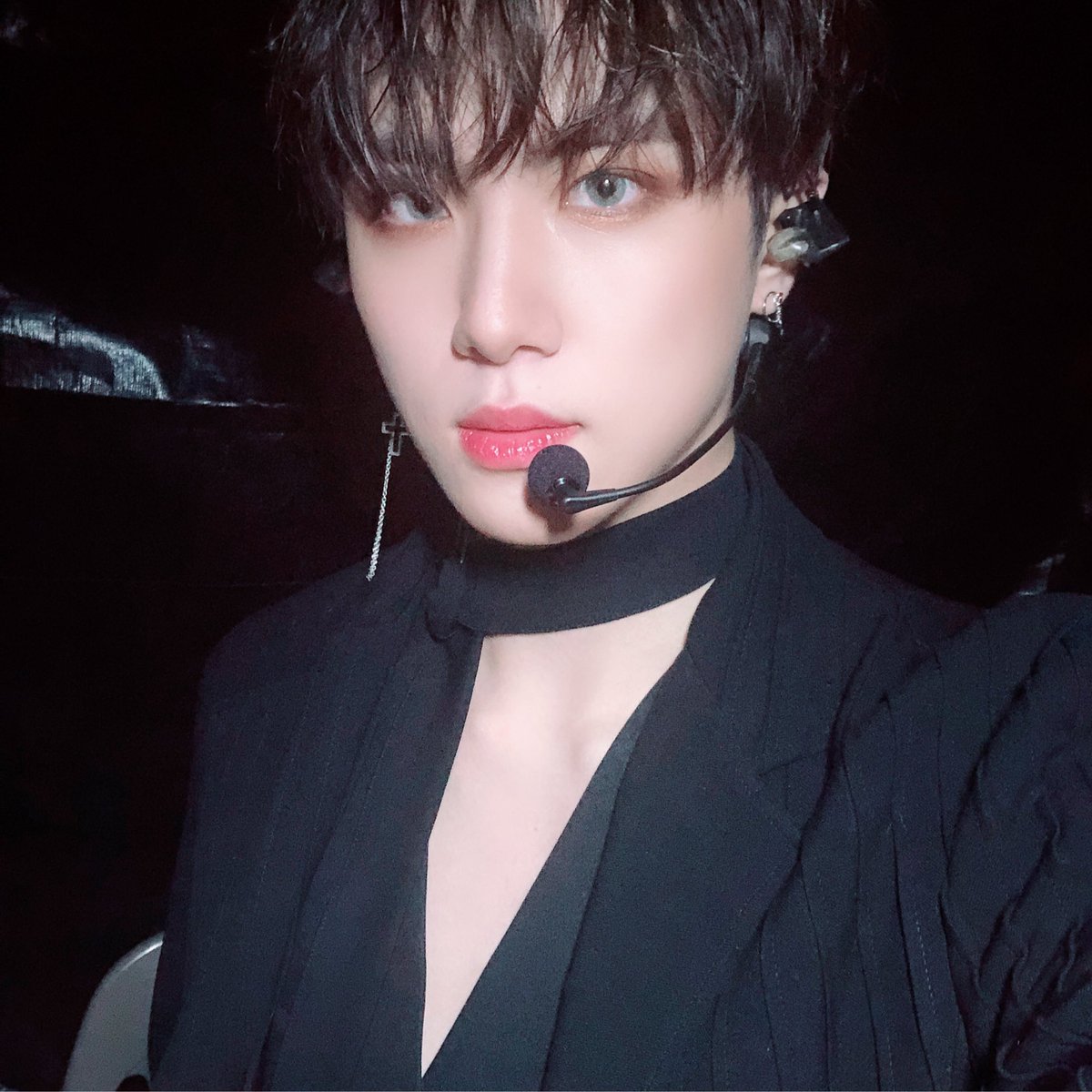 KDH_official's tweet photo. [#김동한] 월요일 힘내세요 여러분들..!🔥 https://t.co/9WbUY8UpFL