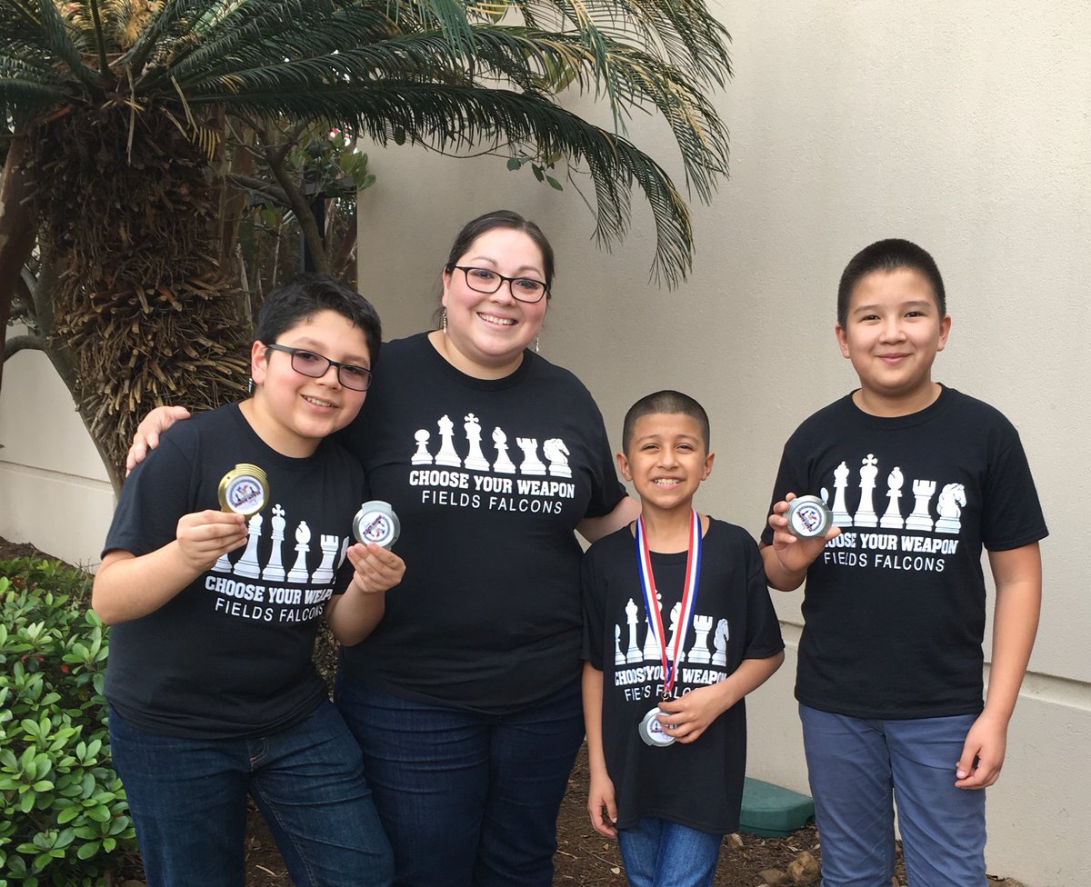 FieldsChess's tweet image. Our time here has come to an end! The boys fought hard and went up against very tough competition! We are so proud of each one of them! Thank you parents for supporting us on this amazing journey! #2019ChessChampionships @FieldsFalcons