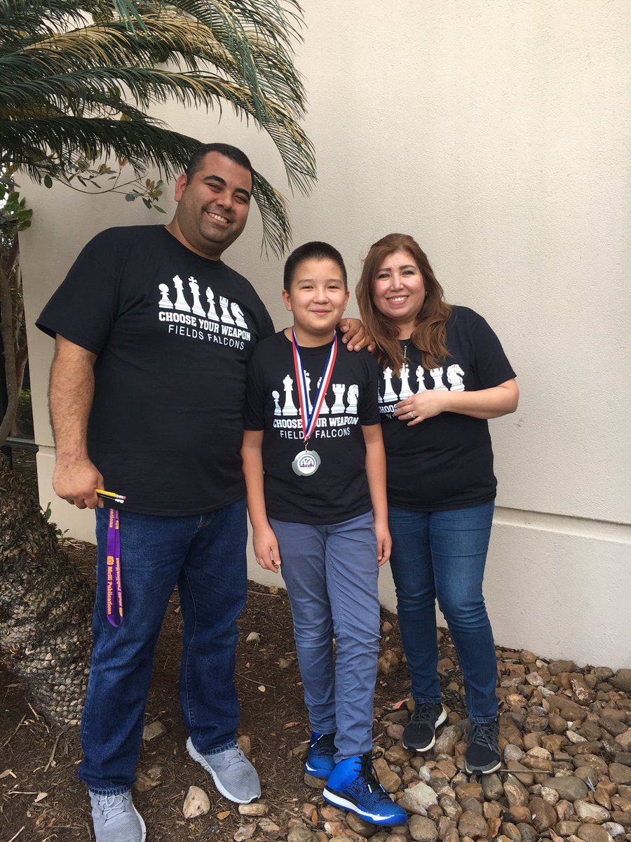 FieldsChess's tweet image. Our time here has come to an end! The boys fought hard and went up against very tough competition! We are so proud of each one of them! Thank you parents for supporting us on this amazing journey! #2019ChessChampionships @FieldsFalcons