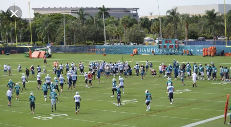 SPML_Bengalz's tweet photo. #SPML8 Training Camp is upon us. We have 46 out of 53 spots sorted on our roster. Up for grabs are 1-2 x WR; 1 x OL; 2-3 LB; 1 x CB; 1 x TE spots. Let’s see how bad they want it @SPML_CFM #letsgonephins https://t.co/tf16rfMVdz