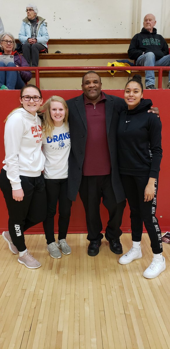 RochesterShock's tweet photo. Congrats goes outs to Kwwi Chloe and Kyra from Austin going to Mn state AAA girls basketball championship good luck to all Austin players Shock4kife https://t.co/x9Lbc84F8t