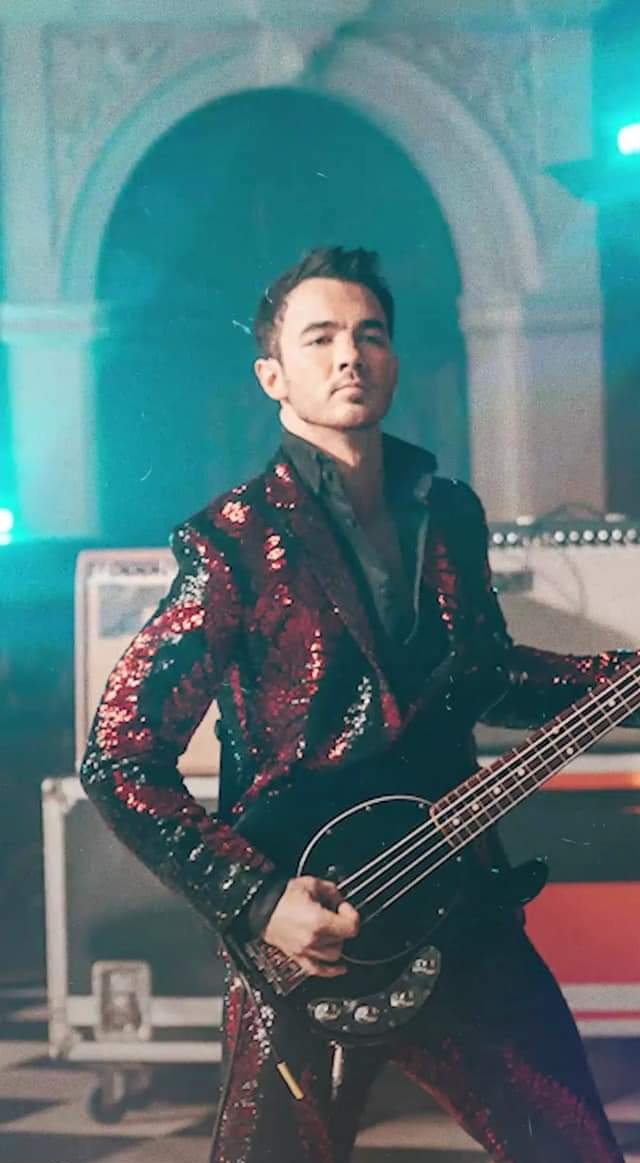 BestOfKevinJon1's tweet photo. 🔸❤🔸 @kevinjonas https://t.co/oIEt7kDGtX