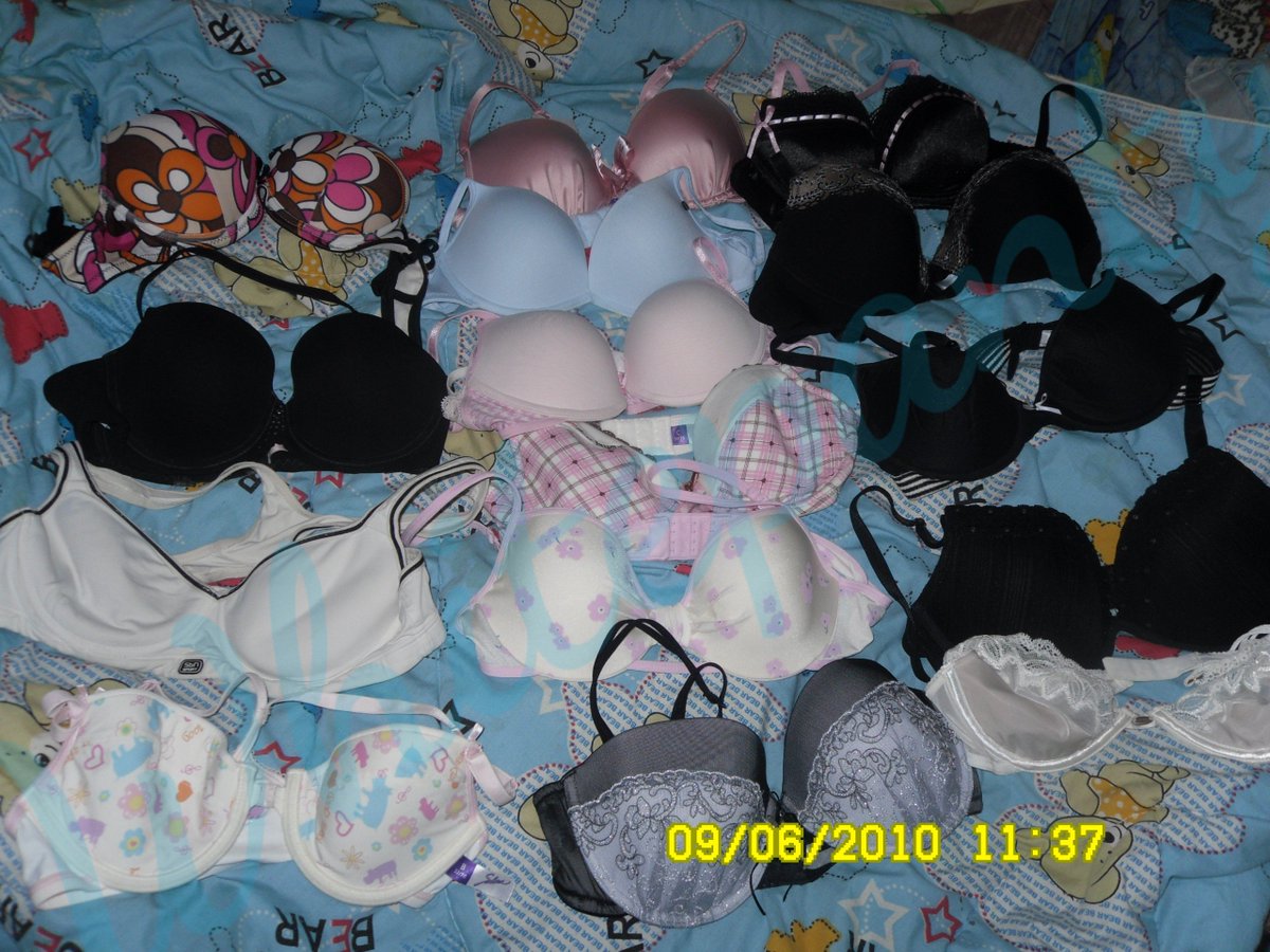 เสื้อที่สะสมไว้กว่าจะได้มาแต่ละชุดนี้ สุดๆ