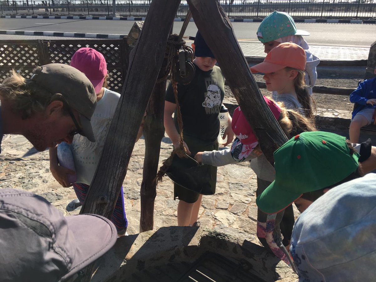 JPS_Year5's tweet photo. After their trip to the Mosque, #JPS5G are building their trebuchets in preparation for their class war. Who will prevail and take the glory? 💧🏰 #JPSyear5camp2019 https://t.co/CtYBHoRjs3