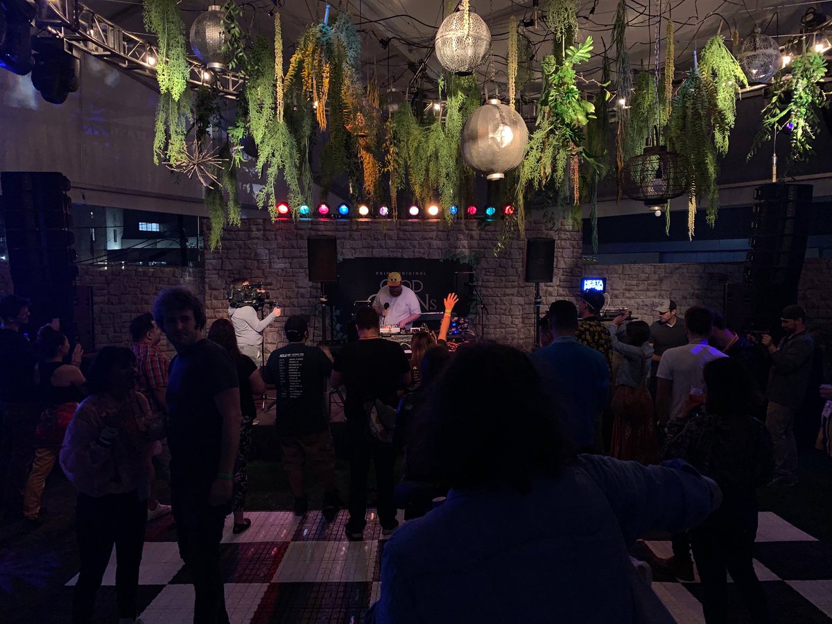 bbatsell's tweet image. Some days, SXSW, you aight. Had a great time all weekend at @voxmediainc’s The Deep End and capped it with @DanDeacon &amp;amp; @questlove. It took APD to shut him down :(