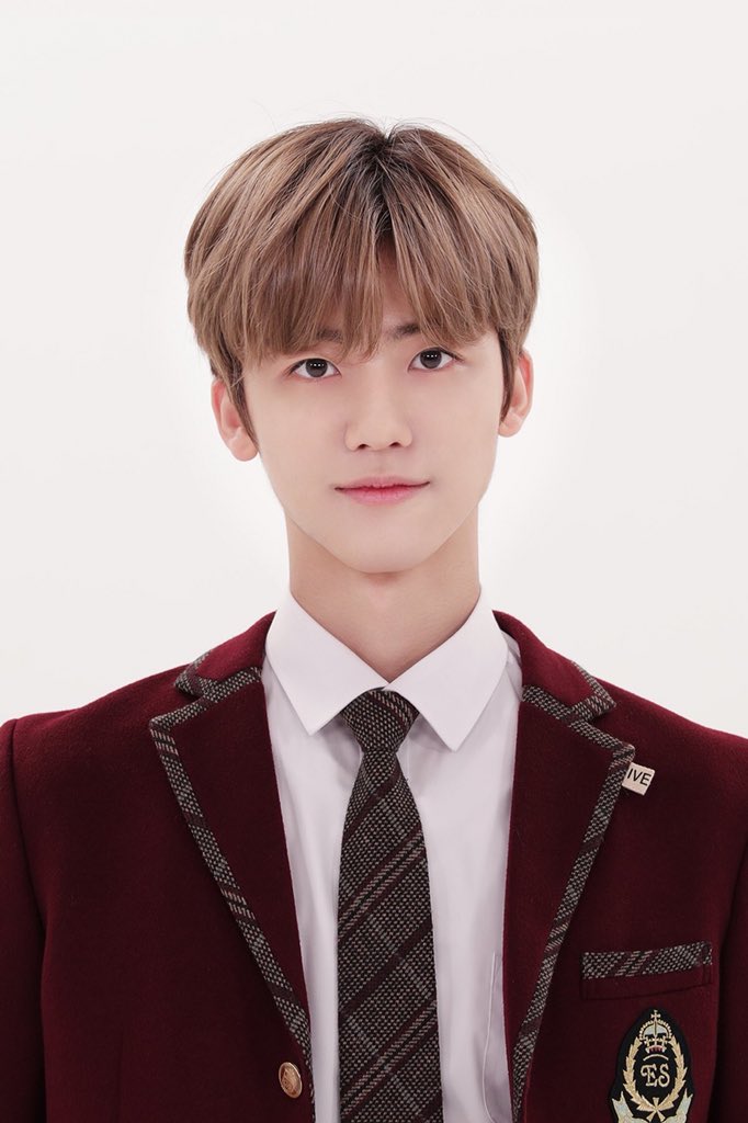 Allison (Number 3) - Jaemin;Can basically get anything he wants at anytime he wants. People loooove him  “I will take care of you even if you don’t want me to.” Just wants to be Vanya’s (Jeno’s) best support system. Their second mom!