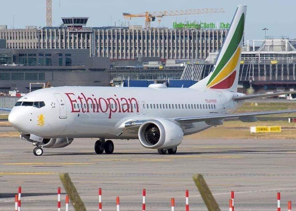 newz_cafe's tweet photo. #Ethiopian Airline's Plane en route towards #Nairobi #crashed soon after taking off from #AddisAbaba . All 157 Passengers Died. Plane took off at 08:38am (05:38 GMT) and lost contact with air traffic controllers six minutes later. 
 #EthiopianAirlineCrash #Boeing737Max https://t.co/bQarkldZXq
