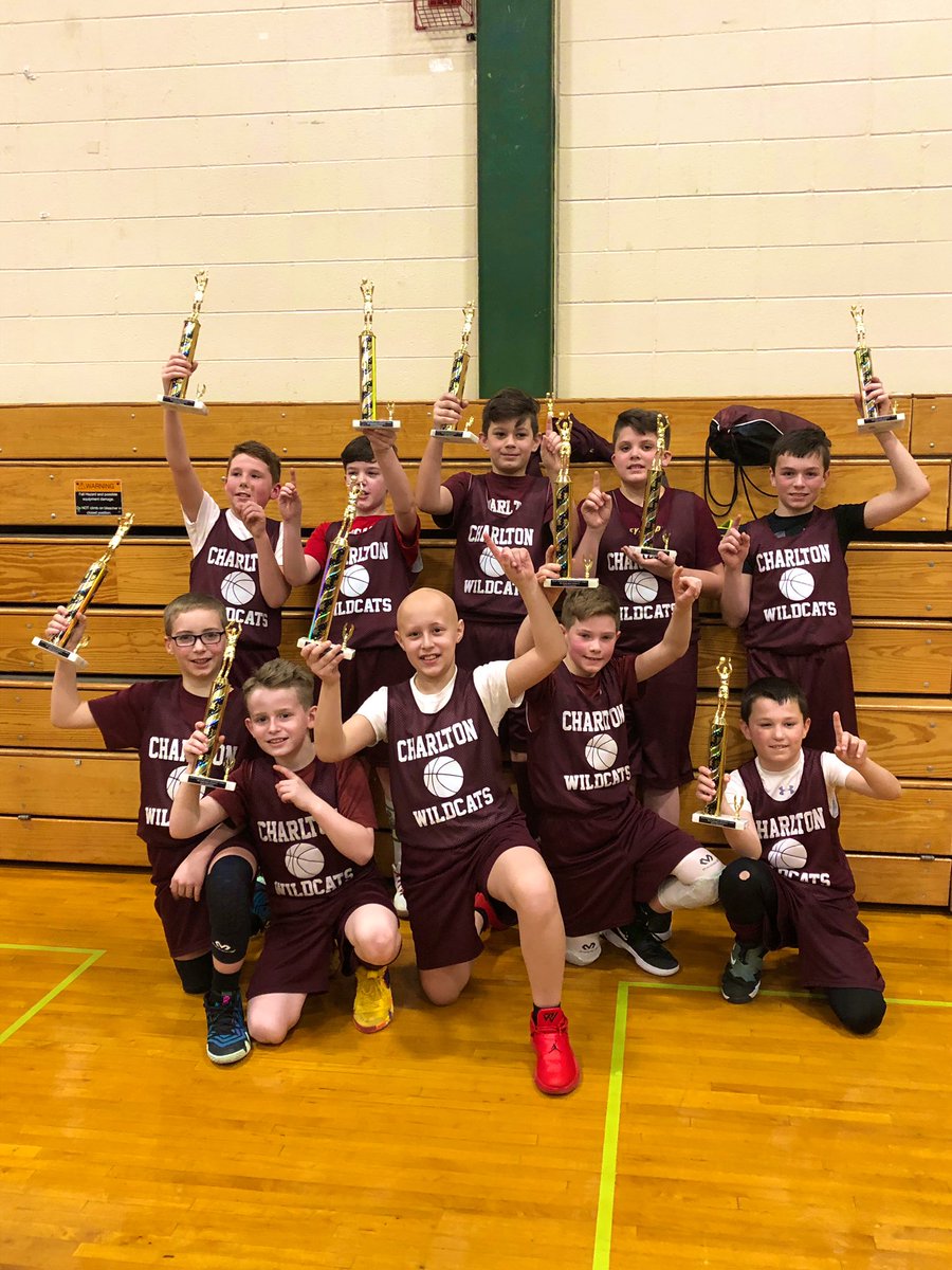 julsies's tweet photo. Way to go 5th grade wildcats!! Undefeated Champions!! 13-0!@cms_grizzlies https://t.co/1nIXw0dDdY