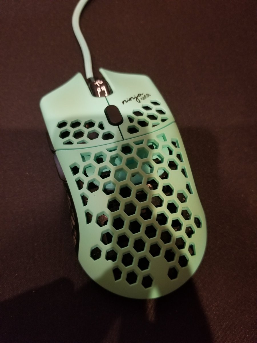 ROCKSolidGamers's tweet photo. @finalmouse Let me get one of those codes https://t.co/wpc2sksm3y