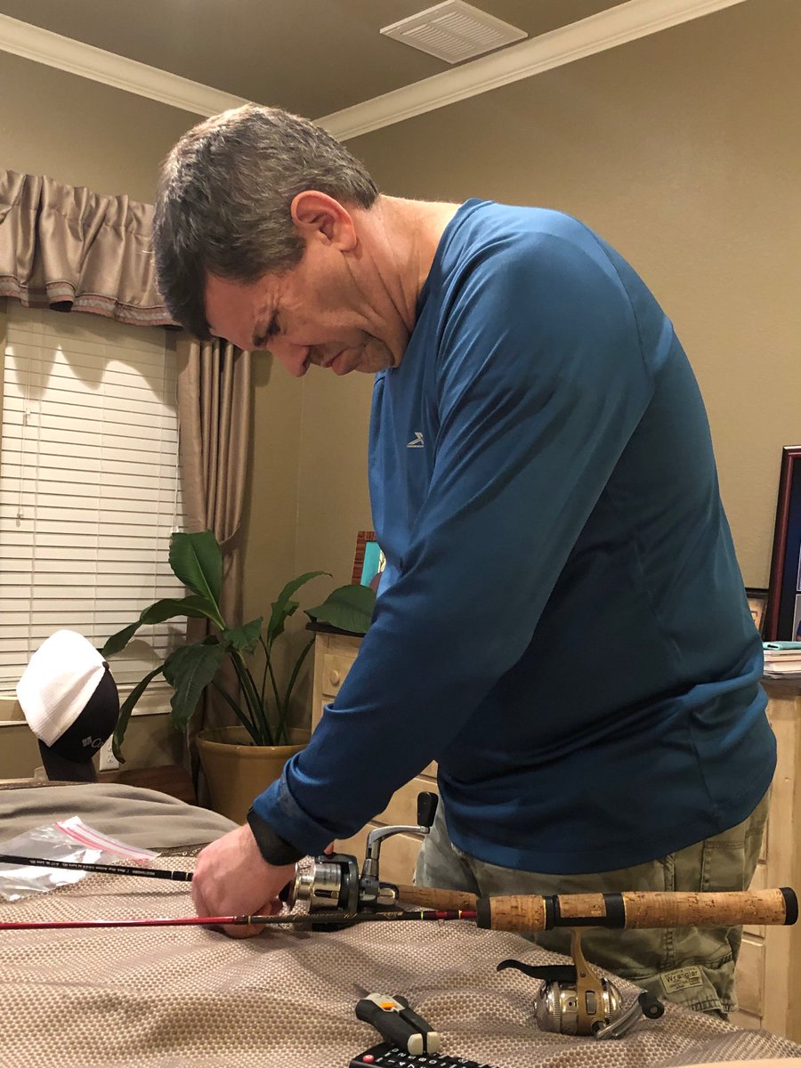 cpledg's tweet photo. I’m thankful for spring break, thankful for this man that takes such good care of us and looking forward to a week full of family outdoor fun! #unplugme #lovehim https://t.co/FYmcE4RPO3