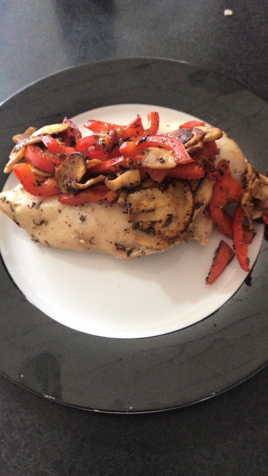 Food break, back soon 😉 https://t.co/8iVlIcVJrO<a href="/tag/muscle"class="tags"><span>#muscle</span></a><a href="/tag/nsfw"class="tags"><span>#nsfw</span></a><a href="/tag/chaturbate"class="tags"><span>#chaturbate</span></a><a href="/tag/bulge"class="tags"><span>#bulge</span></a><a href="/tag/tightshorts"class="tags"><span>#tightshorts</span></a>