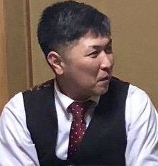 ganobright's tweet photo. 【G-GATE 被害者 募る！！】
「ROLEX海外買付詐欺」G-GATE 伊藤誠（国際指名手配歴有）より受けた方、以下URL

現在、被害者が続出中。この様な詐欺にはご注意を！被害拡大防止のため、皆様のRT拡散のご協力お願い致します。
https://t.co/Dvgy40tWl4
https://t.co/KaiZV2lpMq
写真＝伊藤誠、坂本 https://t.co/wirSOeQiVN