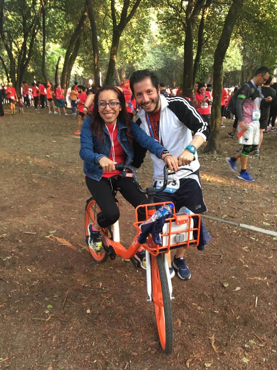ydanna_banana's tweet photo. Hoy fue domingo de TODO EL DÍA JUNTOS y no puedo estar mas contenta 😄😃con mi mejor maestro en la vida y en la #bicicleta #yolo #runner #bicycle #loveislove #SPLIT6K 🏃♂️ https://t.co/3S8F2RXHcf