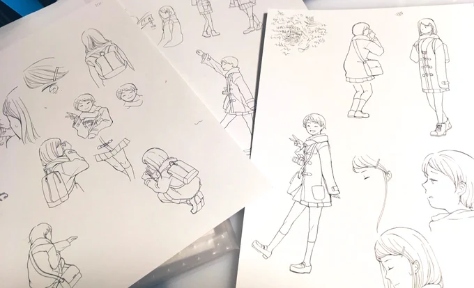 最近はコマ単位でなく紙に一気にペン入れして後から合成する方法を取ったりしてます(時間かかるけどやりやすい) 