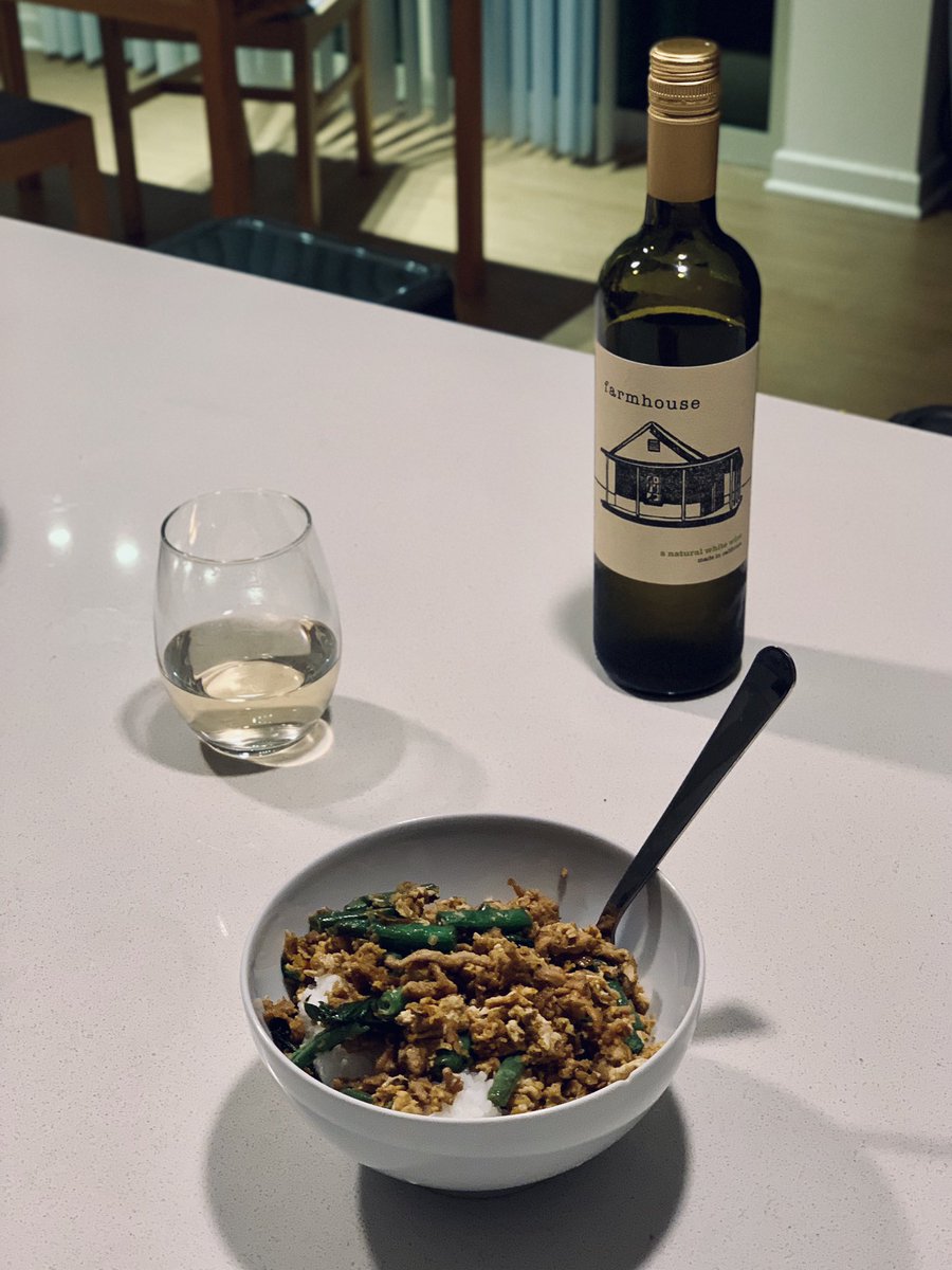 alonely noodle bar tweet media