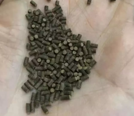 idahcompany's tweet photo. #Tongwei Group Produced High Moisture Shrimp Feed by IDAH Pellet Mill
恭喜 #通威集團 於3月5日成功試投產高品質蝦料, 唯一指定選用選用宜大高水份蝦料機組
Check out the best shrimp feed pellet mill in the world: https://t.co/LYOIFS8DsX
#posterconditioner
#longtermconditioner https://t.co/k3YhZXHxBG
