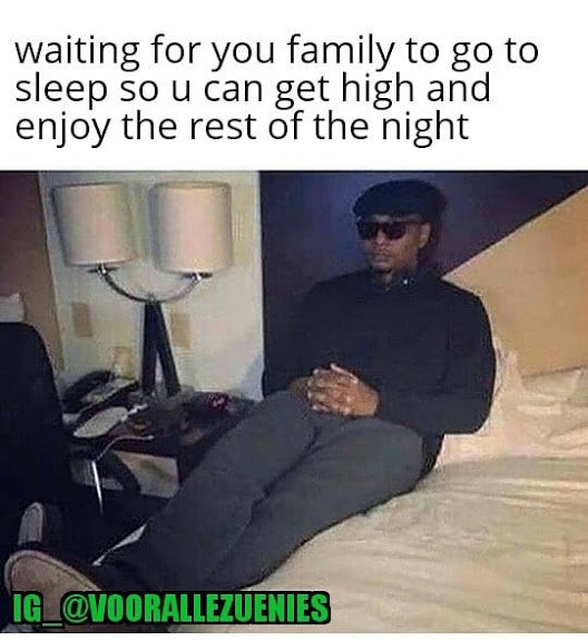 HerbboxI's tweet photo. Are You Waiting For Your Family To Sleep So You Can Smoke Up? 😂🍀💨
.
Hit ♥️ If You Are &amp; Support @herbbox.co.in https://t.co/vyVOO0qjlE