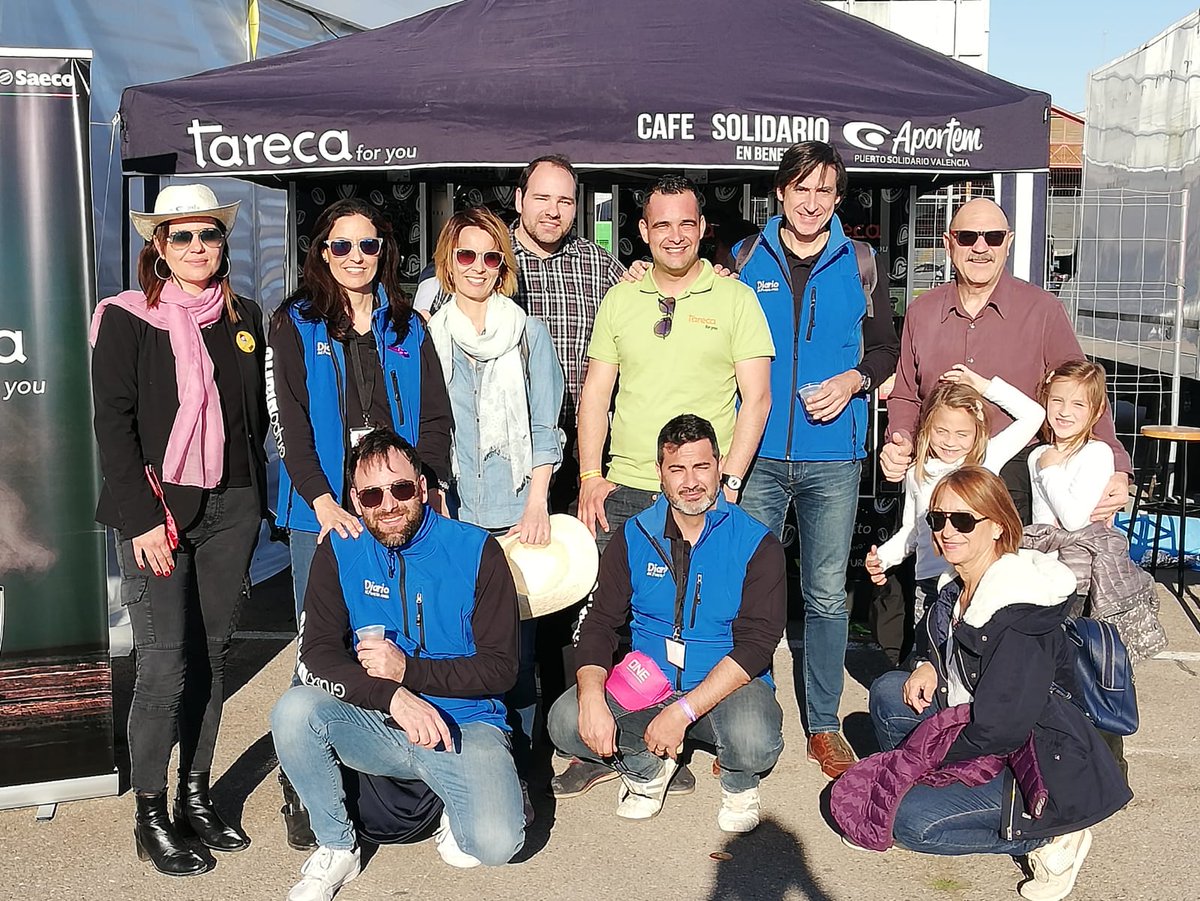 TarecaVending's tweet photo. 🥘🍷🥂Tareca volvió a instalar sus máquinas de café solidario en beneficio de Aportem en el XXX Concurso Mundial de Paellas del Puerto para Empresas del Sector Logístico organizado por la Falla Dr. J.J. Dómine-Por.😍👏#vending #fallas #maquinasdevending https://t.co/GObtAURAMp